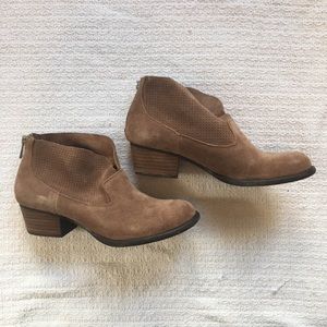 Jessica Simpson Ankle Boots Tan Size 7